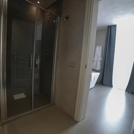 20 Miglia Diffuso Hotel Katánie